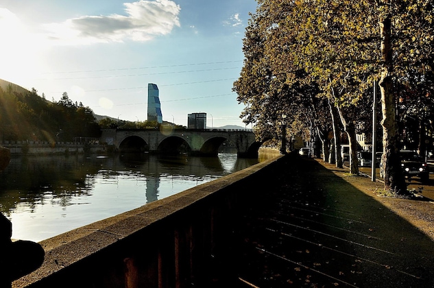 Gallery - River View Hotel Tbilisi
