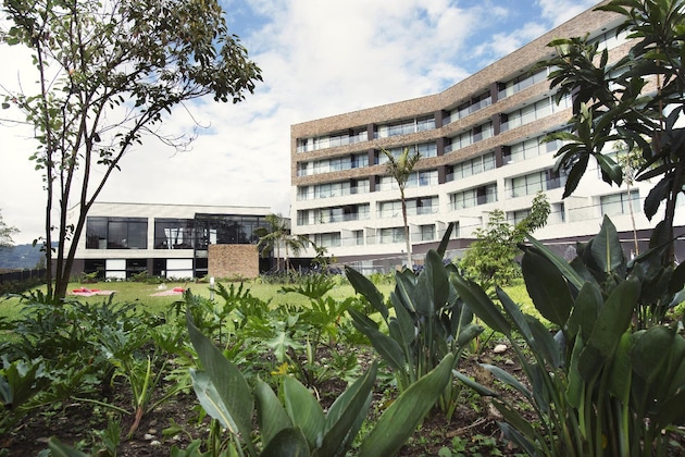 Gallery - Hotel Lagoon