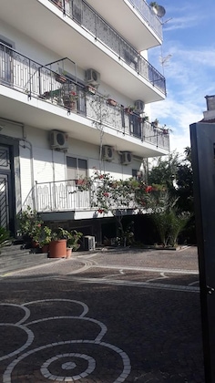Gallery - B&B Arena
