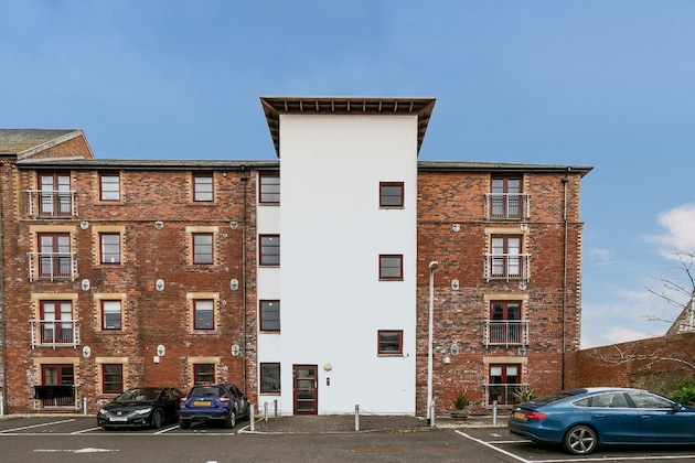 Gallery - Elliot Suite No15 – Donnini Apartments