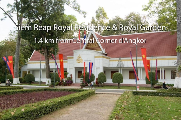 Gallery - Central Corner D’Angkor