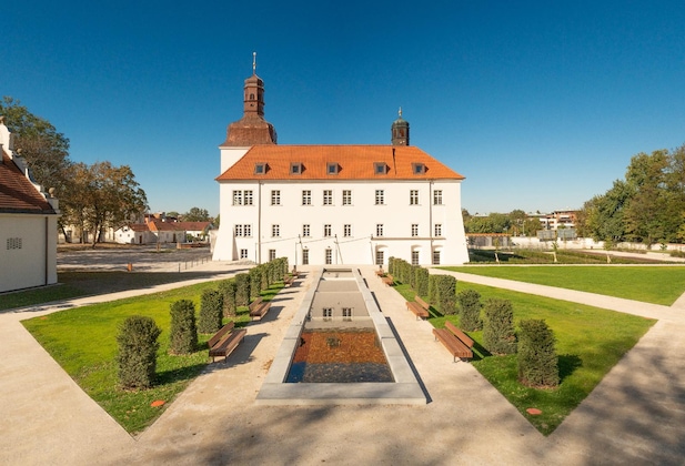 Gallery - Chateau Clara Futura