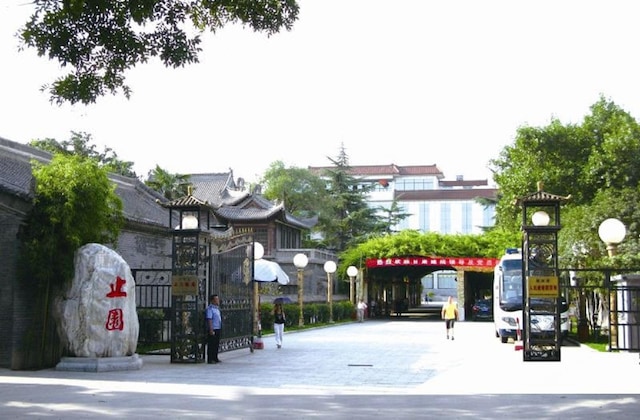 Gallery - Zhiyuan Hotel