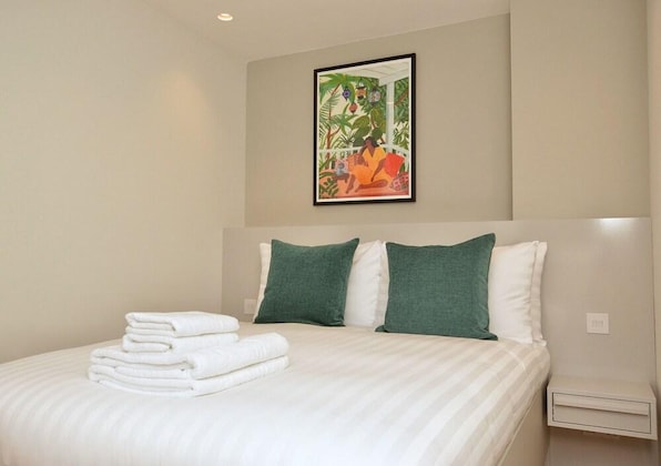 Gallery - Cromwell Serviced Apartment
