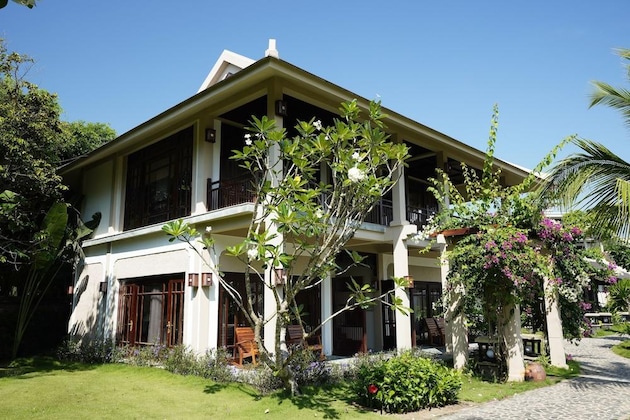 Gallery - Anja Beach Resort & Spa