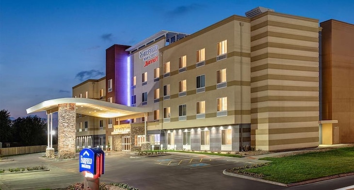 Gallery - Fairfield Inn & Suites By Marriott Fresno North Shaw Avenue