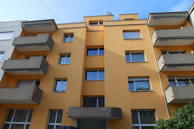 Gallery - Swiss Star District 11