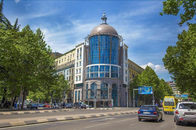 Gallery - Green Queen Hotel
