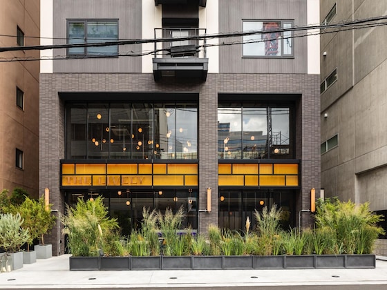 Gallery - The Lively Osaka Honmachi