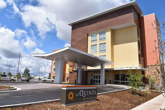Gallery - La Quinta Inn & Suites By Wyndham Flagstaff East I-40