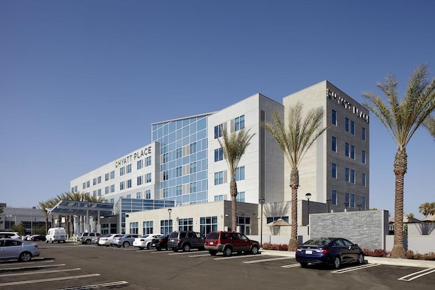 Gallery - Hyatt Place Bakersfield