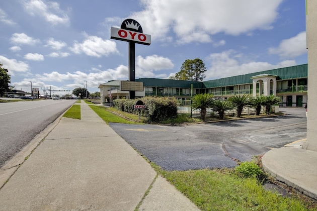Gallery - Oyo Hotel Douglas Ga Us-441