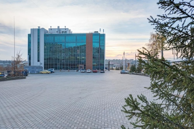 Gallery - Astro Plaza