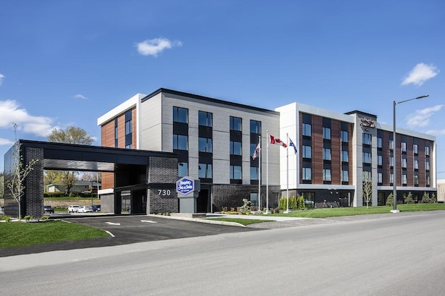 Gallery - Hampton Inn & Suites By Hilton Quebec City Beauport