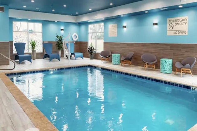 Gallery - Hampton Inn Pinellas Park St Petersburg