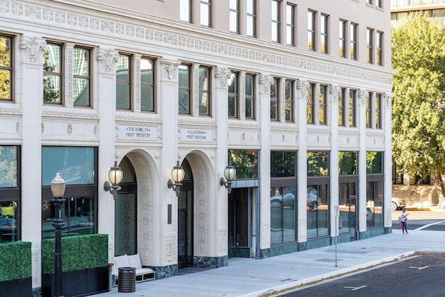 Gallery - The Exchange Sacramento, Curio Collection By Hilton