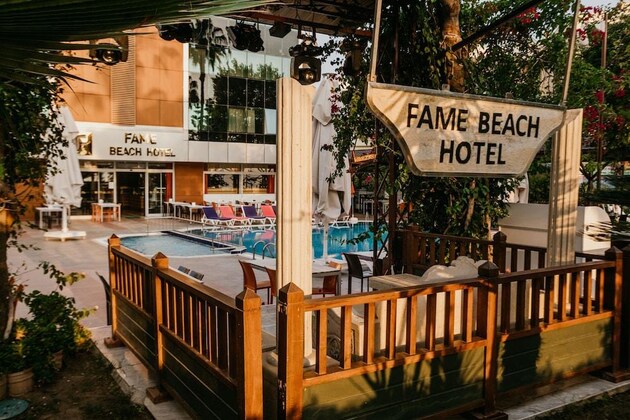 Gallery - Fame Beach Hotel