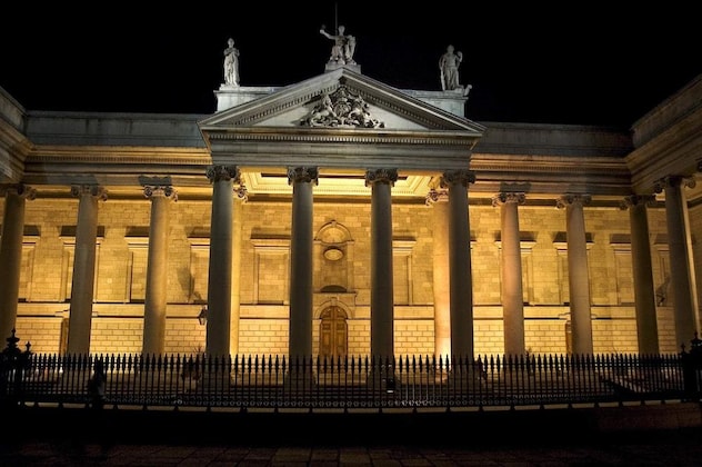 Gallery - Travelodge Plus Dublin City Centre