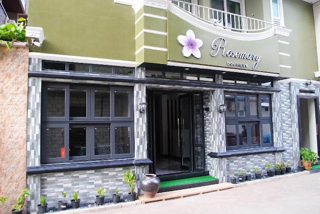 Gallery - Rosemary Boutique