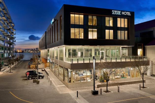 Gallery - Seaside Hotel North Vancouver