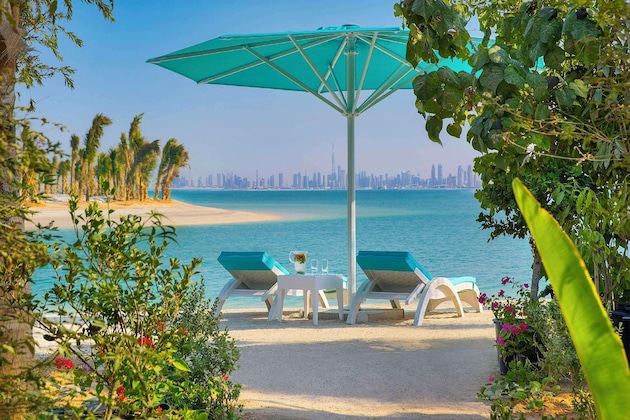 Gallery - Anantara World Islands Dubai Resort