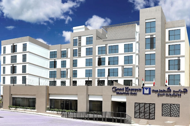 Gallery - Grand Kingsgate Waterfront By Millennium Hotels
