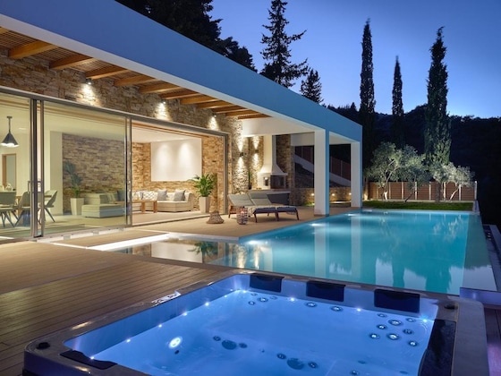 Gallery - Alkyonides Villas