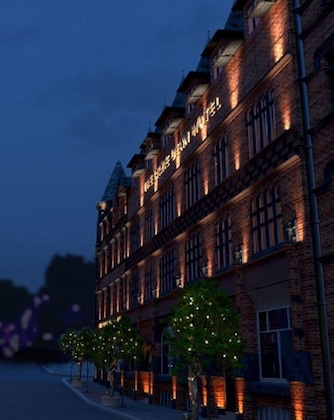 Gallery - The Dixie Dean Hotel