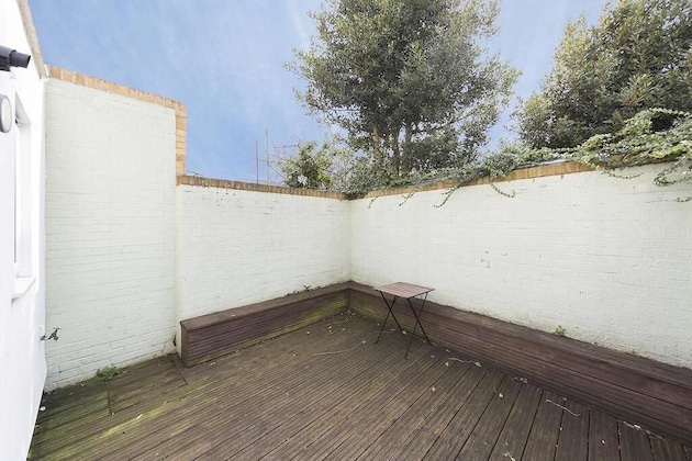 Gallery - Sunny Terrace