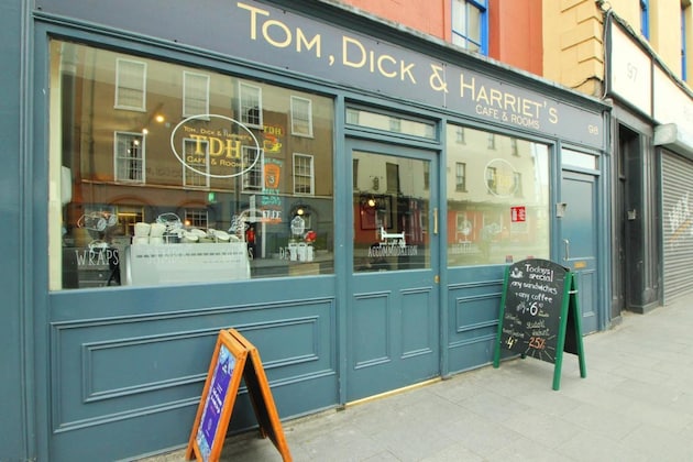 Gallery - Tom Dick And Harriet's