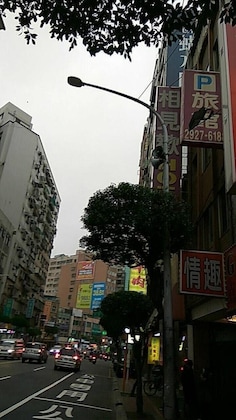 Gallery - Meets Happy Hotel