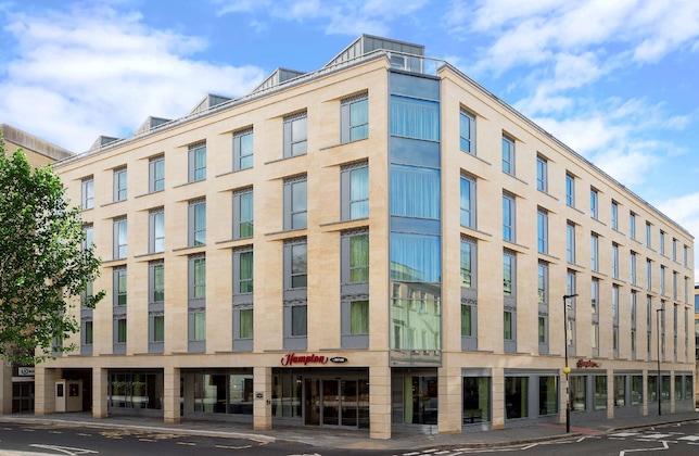 Gallery - Hampton By Hilton Bath City