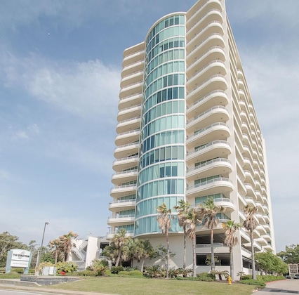 Gallery - Ocean Club 701
