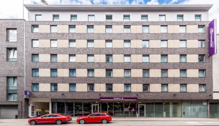 Gallery - Premier Inn Hamburg City Millerntor