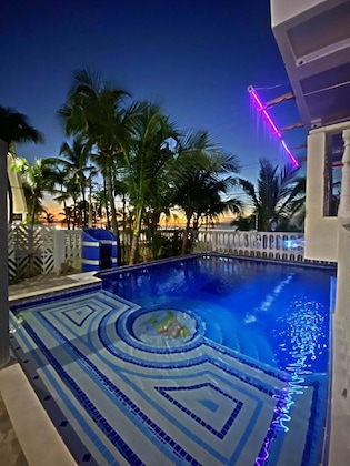 Gallery - Sunset Paradise