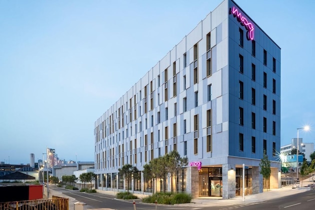 Gallery - Moxy Plymouth