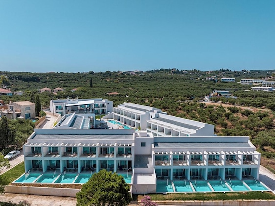 Gallery - Mirage Bleu Hotel