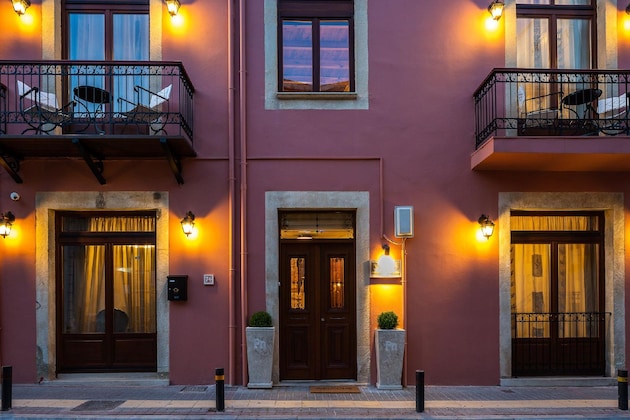 Gallery - Phaedra Suites