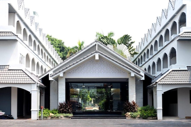 Gallery - Pooh Beach Resort & Spa
