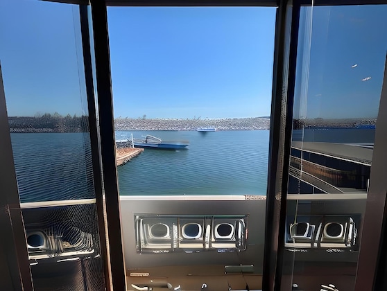 Gallery - Weingart Seaside Hotel