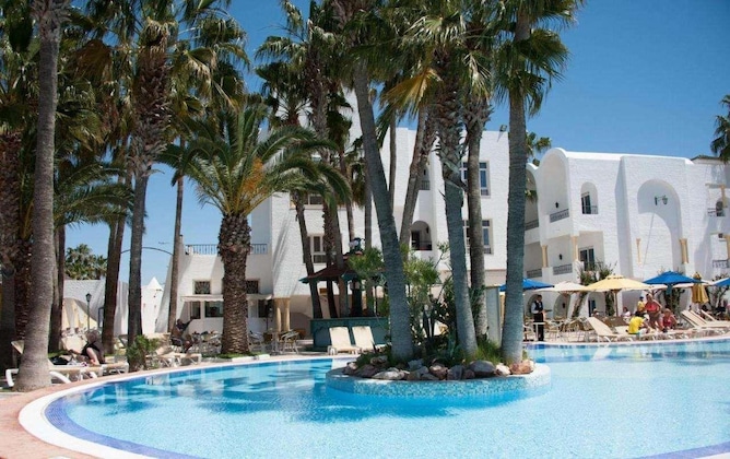 Gallery - Nesrine Hammamet