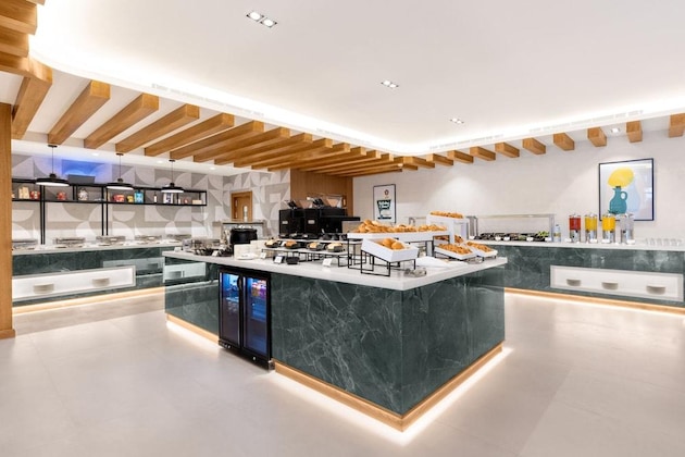 Gallery - Holiday Inn Riyadh The Business District By Ihg