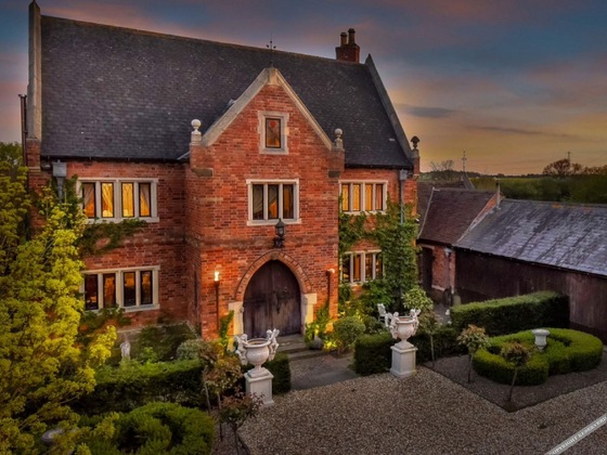 Gallery - Manor Court