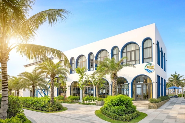 Gallery - Wyndham Hoi An Royal Beachfront Resort & Villas