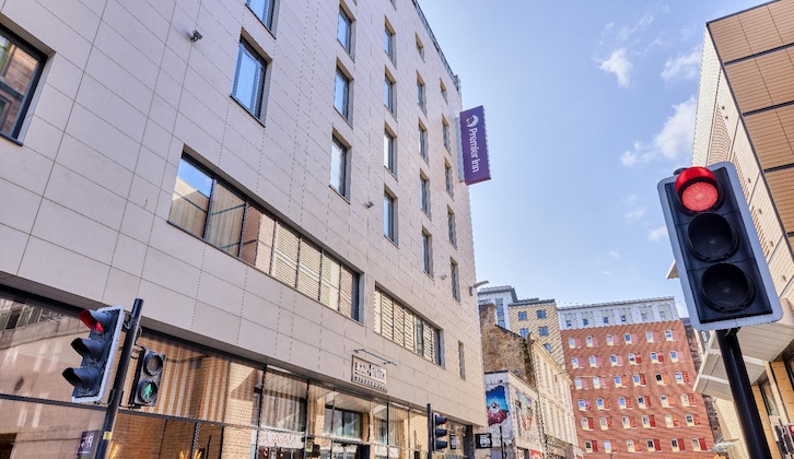 Gallery - Premier Inn Glasgow Cc St Enoch Square