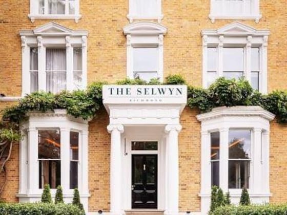 Gallery - The Selwyn