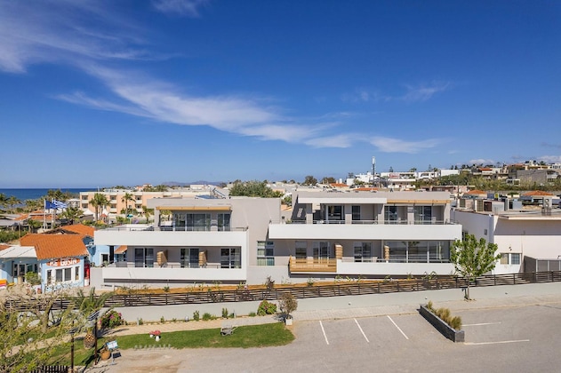 Gallery - Ostrakon Suites