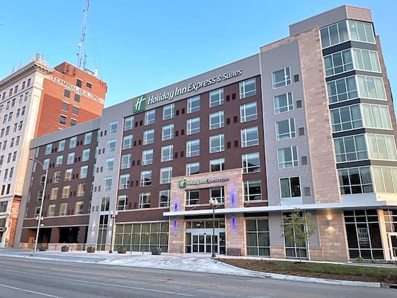Gallery - Holiday Inn Express & Suites Lincoln Downtown By Ihg