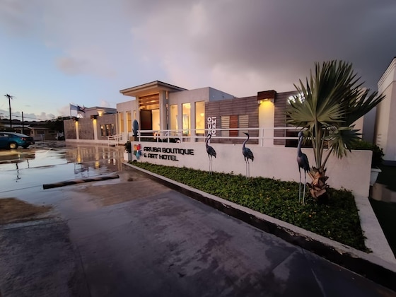 Gallery - Aruba Boutique & Art Hotel, Adults Only