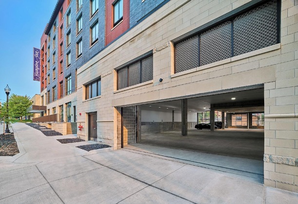 Gallery - Hampton Inn & Suites Omaha Un Medical Center Area